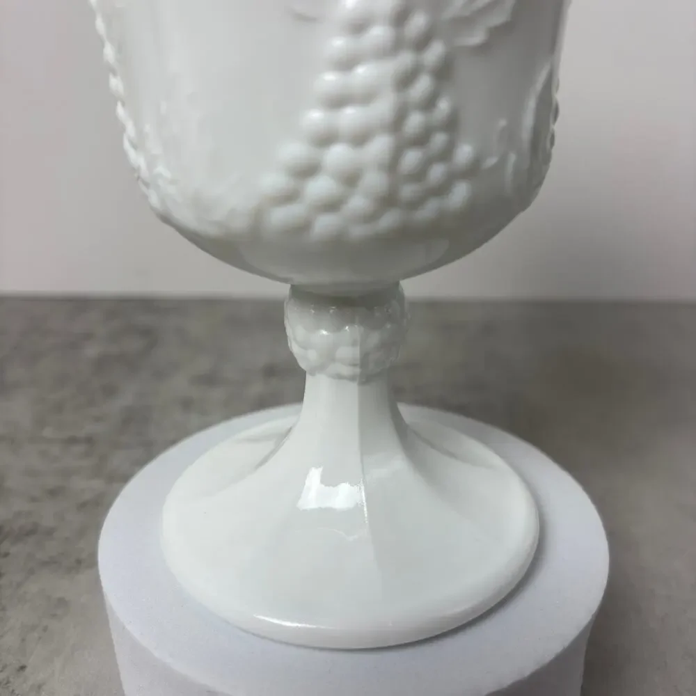 Vintage Indiana Glass Colony Harvest Grape White Milk Glass Goblet 5.25